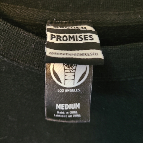 BROKEN PROMISES Long Sleeve Black Sweatshirt Size Medium - Picture 4 of 6